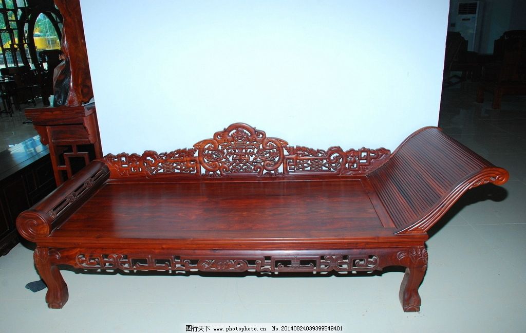 紅木家具 傳統(tǒng)工藝與現(xiàn)代美學(xué)的完美結(jié)合